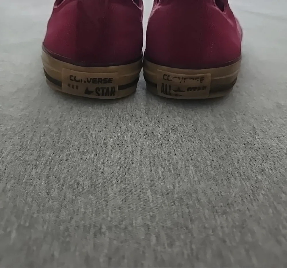 Converse Men's Maroon Canvas Low-Top Sneakers with Black Laces Gum Soles